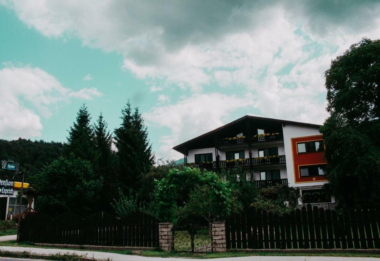 Pension Leprich Bad Goisern Esterno foto